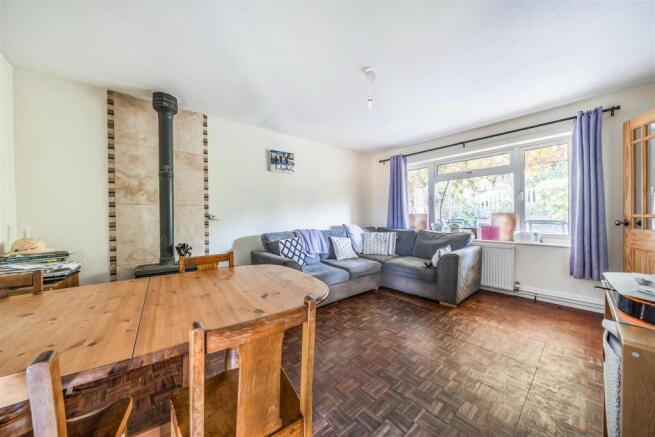 Living Room/Dining Room