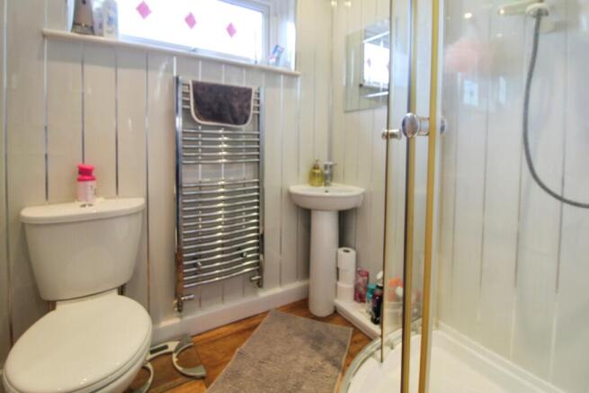 2 bed Semi-Detached for sale Image 8