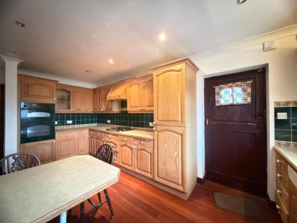 4 bed Terraced for sale Image 8