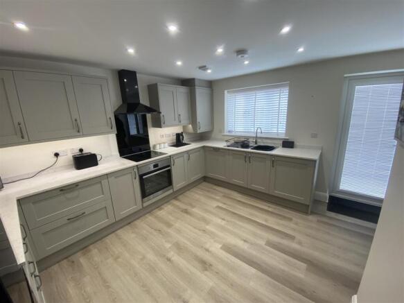 Kitchen 1