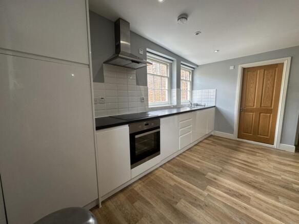 Flat 4 8 High street Kitchen area