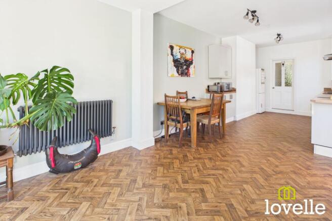 3 bed Terraced for sale Image 7