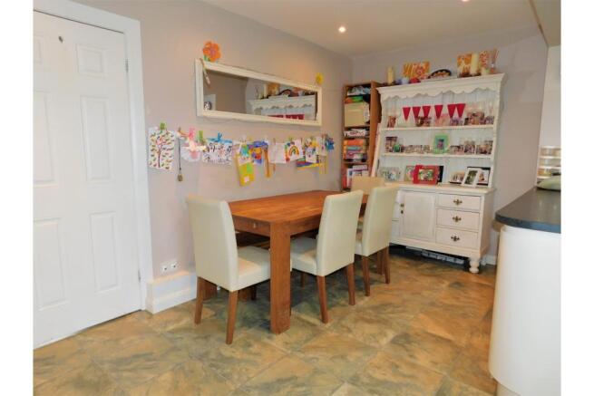Kitchen / Diner