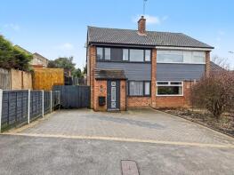 34, Sunningdale Drive, Daventry NN11 4NZ
