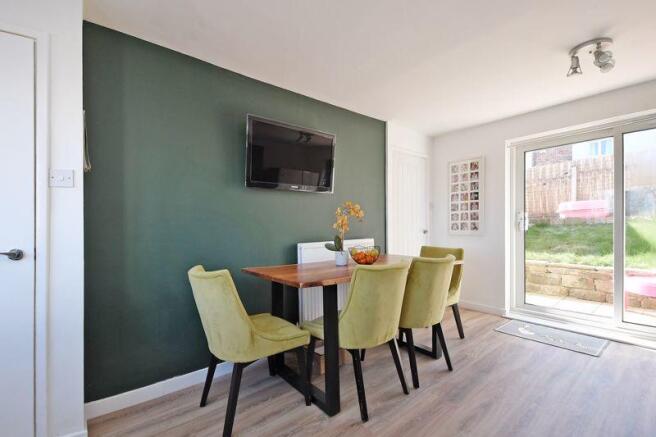 Dining/Kitchen