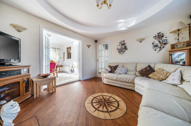 1407355-24-698364...