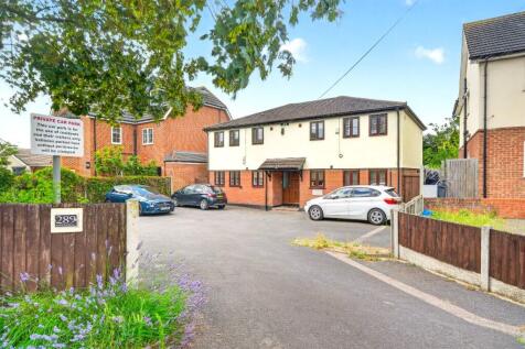 Rainham Road, Rainham, Havering, London, RM13