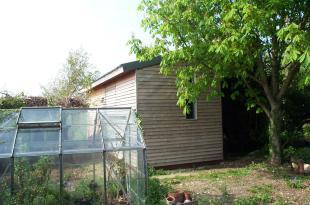 Shed & Greenhouse
