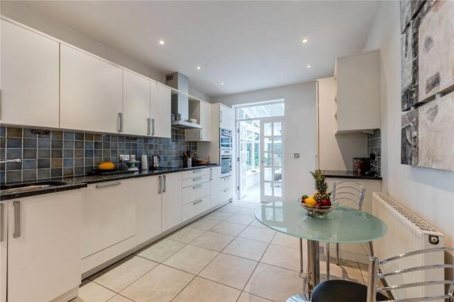 3 bed Detached for sale Image 5