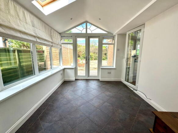 2 bed Semi-Detached Bungalow for sale Image 8