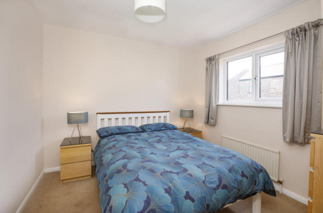 3 bed House to rent Image 6