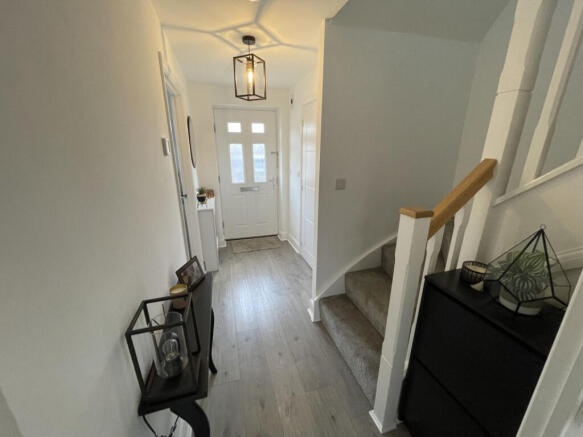 3 bed Terraced to rent Image 4