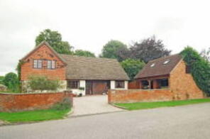 Holmfield, Lower Street, Willoughby CV23 8BX