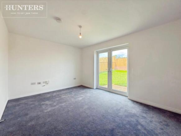 3 bed Semi-Detached for sale Image 4