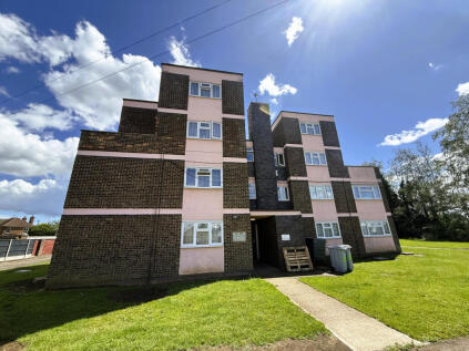 Hall Road, St. Neots, PE19
