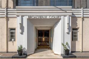 Flat 16, 79 Broadwalk Court, Palace Gardens Terrace, London W8 4EE
