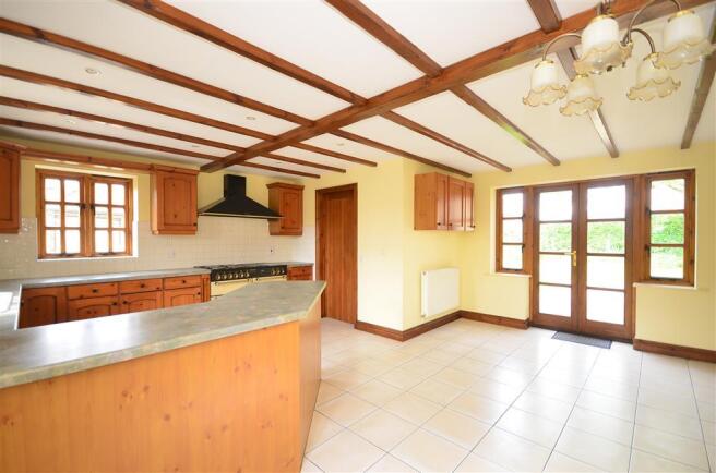 Kitchen/Breakfast Room