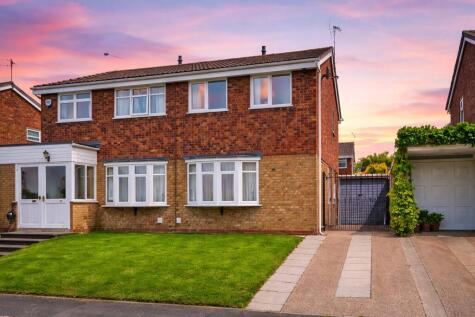 Faversham Close, Walsall, West Midlands WS2 0ND