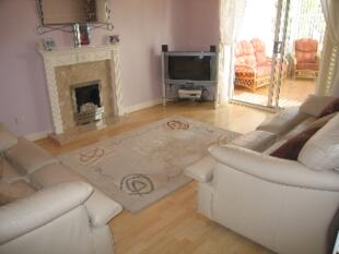 lounge 2