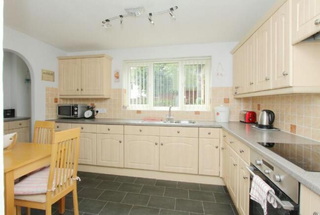 Kitchen/Breakfast Room