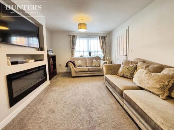 4 bed Detached for sale Image 9