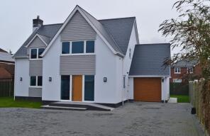 Toad Hall, Blandford Road, Sturminster Marshall BH21 4AG