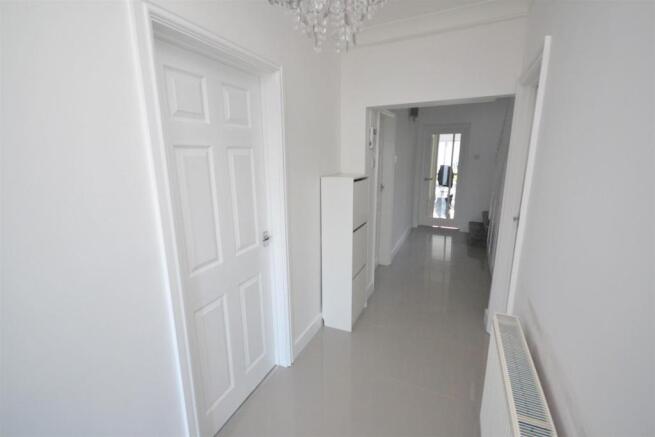 Hallway.JPG