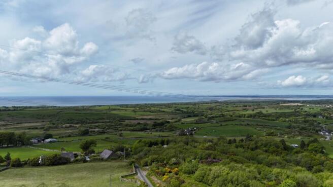 Sea Views to Front.JPG