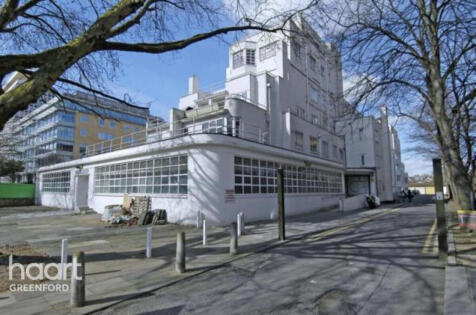 Uxbridge Road, LONDON