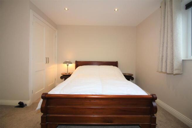 BED 1