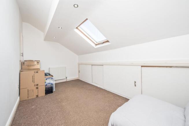 4 bed Terraced for sale Image 11