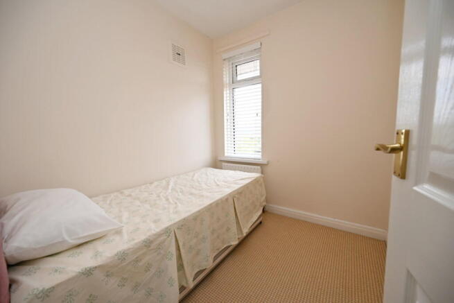 3 bed Semi-Detached for sale Image 9