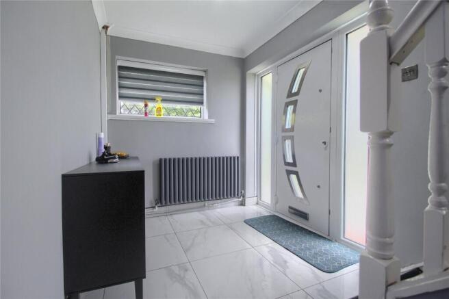 3 bed Semi-Detached for sale Image 4