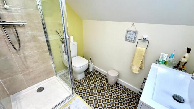 En-suite Shower/w.c.
