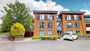 3, The Firs, Old Station Drive, Cheltenham GL53 0AU