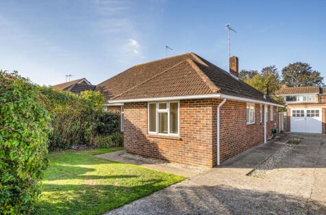 Belgrave Crescent, Chichester, PO19