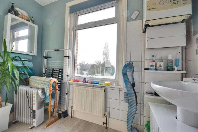 First floor Shower Room