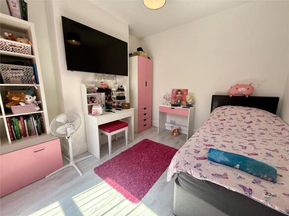 4 bed Terraced for sale Image 8