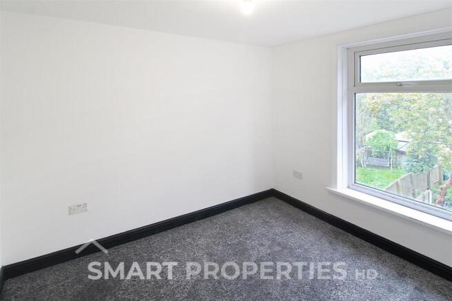 4 bed End of Terrace to rent Image 6