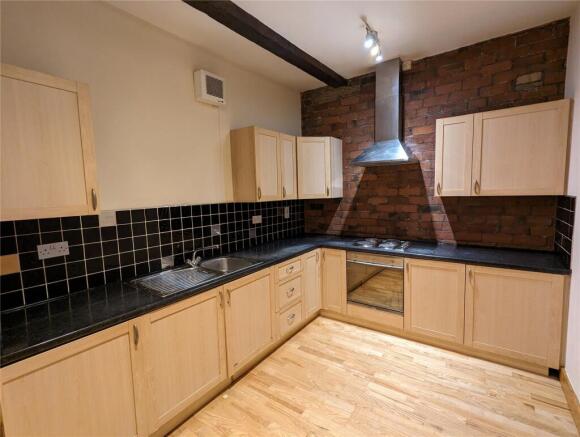 1 bed Apartment to rent Image 5