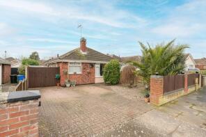 16, Orford Drive, Lowestoft NR32 3DJ