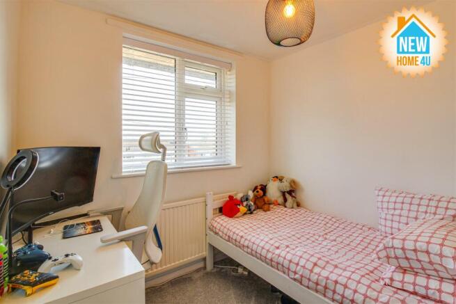 BEDROOM THREE: