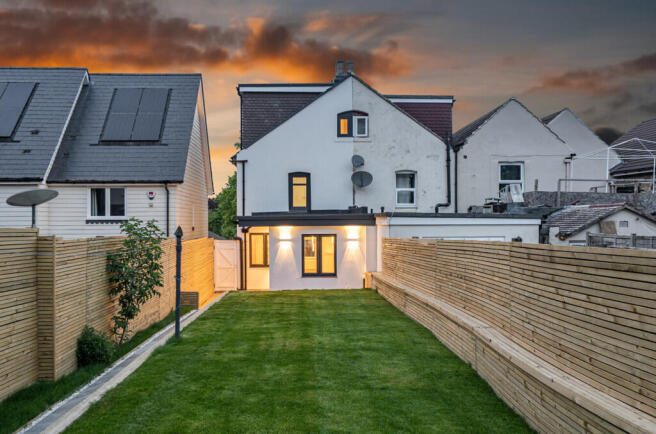 252, Queens Road, Maidstone, Kent, ME16 0LD photo 4