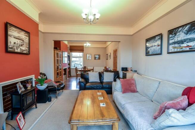 Living Room/Dining Area