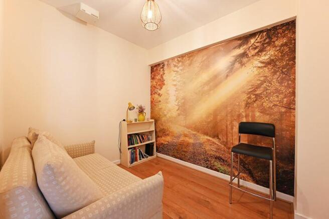 Occasional Room 