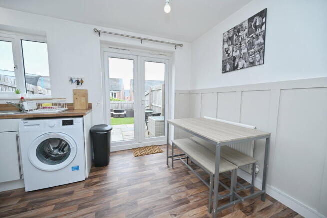 2 bed Town House for sale Image 6