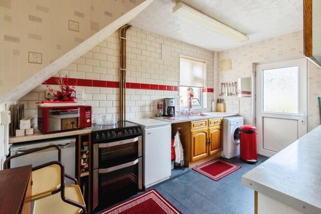 3 bed Semi-Detached for sale Image 5