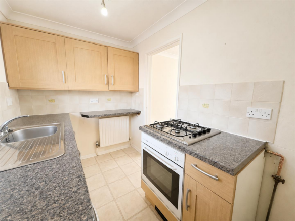 207 Preston Road, Preston, Weymouth photo 4
