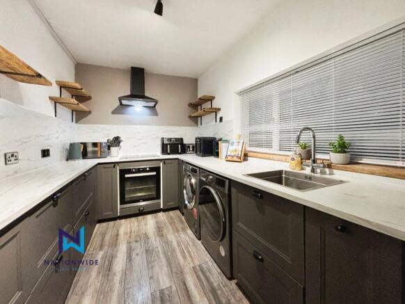 Kitchen 4