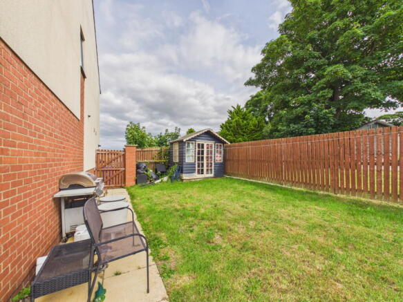 2 bed Semi-Detached for sale Image 9